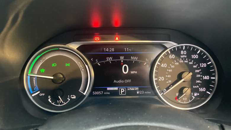 Nissan Juke 1.6 Hybrid Tekna 5dr Auto Hybrid Hatchback